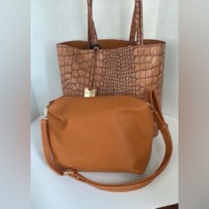 NWT! Faux Leather Animal Skin Tote & Shoulder Bag